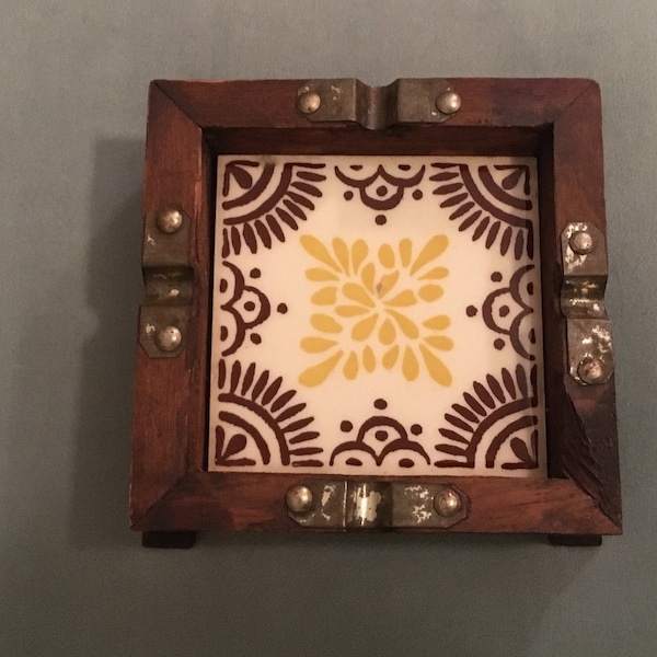 Vintage Mod Floral Monterey Tile Wooden Ashtray