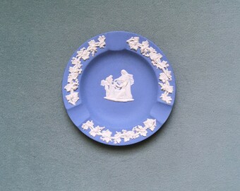 Vintage Wedgwood Jasperware Blue & White Trinket Dish