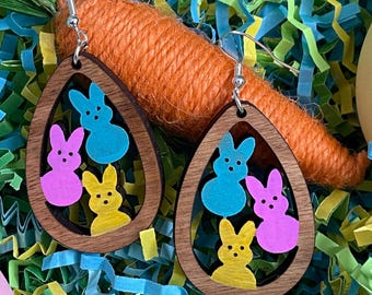 Orecchini pasquali in legno, orecchini a forma di coniglietto pasquale, orecchini pasquali con marshmallow, orecchini primaverili, orecchini pendenti da donna, regali da donna,