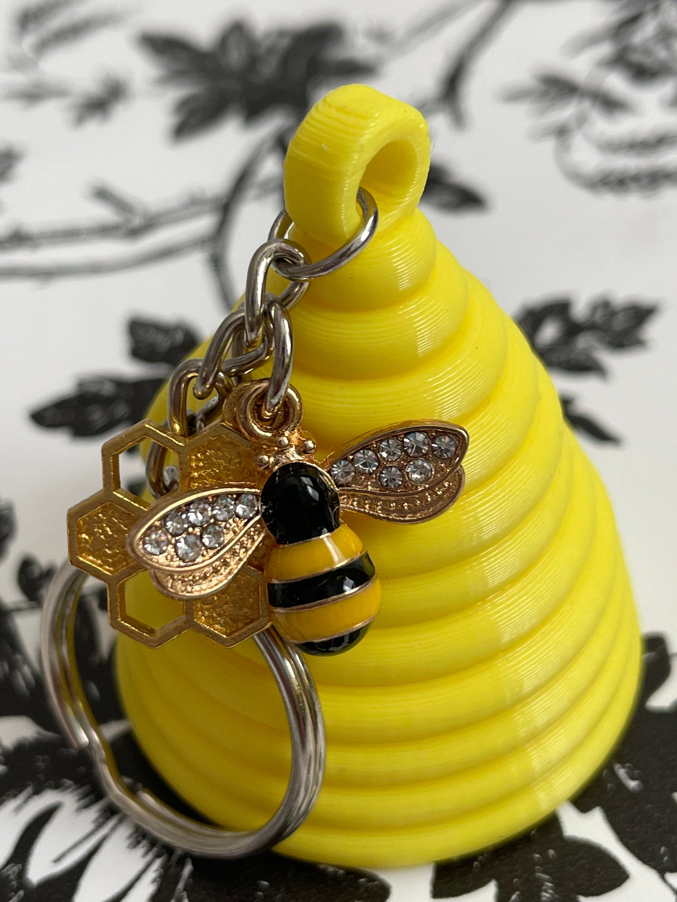 Bee Keyring, Beehive Keychain, 3d Printed Beehive, Apiary Gift, Bee ...