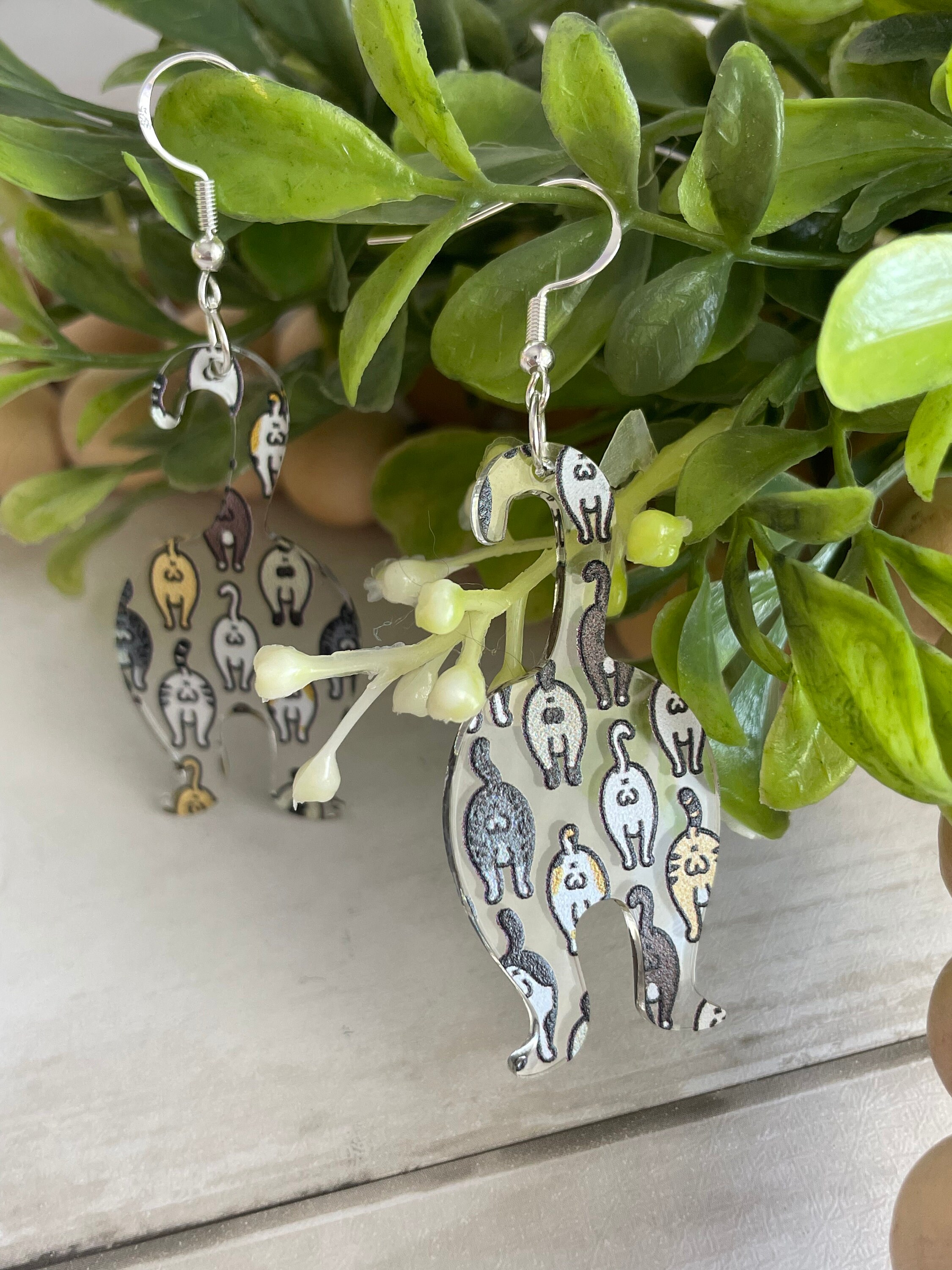 Cat jewelry for bum clearance