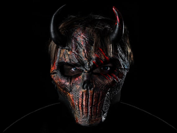 devil skull mask, cosplay diablo mask, 3d demon printed mask, halloween scary mask,  horror mask, gift for him, ukraine seller
