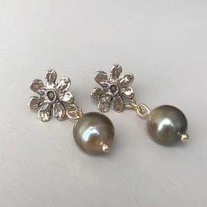 Gold Tahitian Pearl Earrings, Tahitian Pearl Jewelry, Boho Gold Earrings, Gold Pearl Earrings, Gold Drop Earrings, Anniversary Gift, For Her