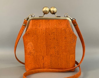 Betty Petite Kisslock Crossbody in Pumpkin Orange Cork Leather