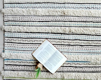Handmade Embroidery Cotton Area Rug for home decor