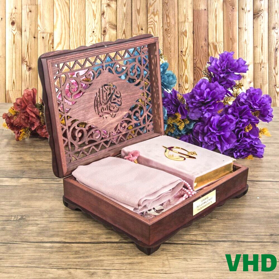 Quran, Lux Shawl, Tasbih, Prayer Rug in Quran Stand Wooden Box | Luxu…