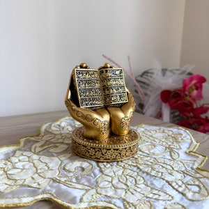 Ayatul Kursi Written Praying Hand Shape Figurine, Statue For Islamic Table Centerpiece | Muslim Home Decoration | Islamic Table Ornament