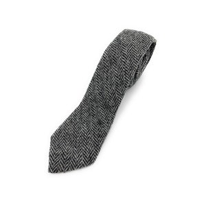Men&#39;s Harris Tweed Necktie Grey Herringbone