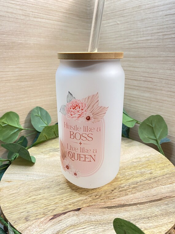 Hustle like a Boss Live like a Queen, 18oz Frosted Glass, Beer Can Glass, Iced Coffee Glass, Large Glass Can, Can Glass straw and lid
