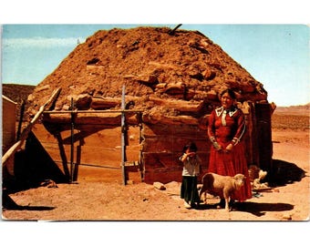 Cartão postal - Terra dos Navajos - Hogan da Mulher e da Criança - Reserva no Arizona