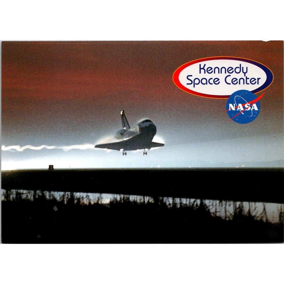 NASA Postcard - 1980s Columbia Landing at Kennedy Space Center #16637 ...