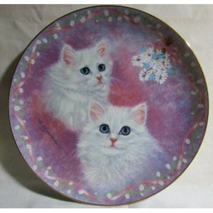 Tasha AND Tanya Porcelain #A9795 Danbury Mint Plate 8" autorstwa Guzman-Forbes 1991