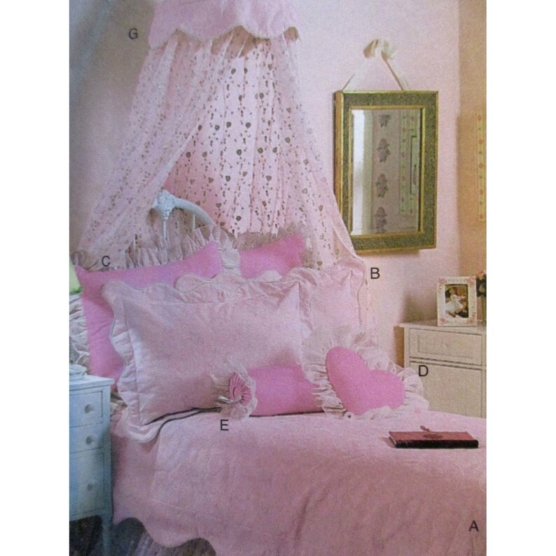 Vogue Pattern V7863 Decor All Sizes Girls Bedroom Bedspread Etsy