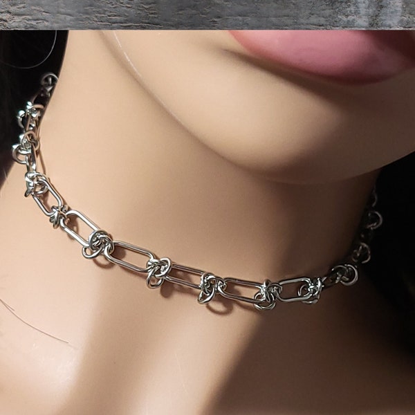 Stainless steel chainmail choker. Necklace in chain mail. Stainless steel. Goth, punk, grunge, cyber goth. Gift. Gold or silver.