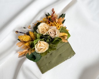 Sage Green and Yellow boutonniere, Rustic boutonniere for Groomsmen, Dried Flower Pocket boutonniere, Preserved roses Boho Wedding Flowers