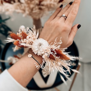 Dried wildflowers bridal corsage, wrist corsage, bridesmaid corsage, mother of the bride, wedding flowers, preserved floral accessories