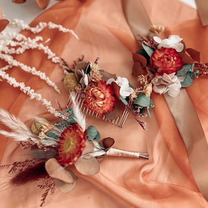 Green Sage & Terracotta Dried Flower Wedding Accessories, Bridal Comb, Boutonniere, Hair Clip, Rustic Boho Flowers Set, Bridesmaid Gift