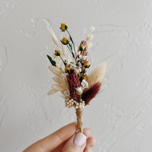 Marsala Boutonniere, Wedding Red Boutonniere, Groom's Boutonniere, Flower Accessories, Wedding Accessories, Flower Boutonniere, Dry Flower