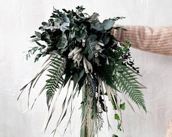 Buquê de noiva com folhagens, buquê de casamento com eucalipto, buquê cascata personalizado para noiva