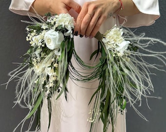 NEW Crescent Bouquets