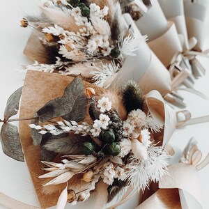 Dried Flowers Mini Bouquets, Minimalist Tiny Bouquets Set, Cute Seating Cards, Custom Design Miniature Guests Gift Idea, Wedding Flowers