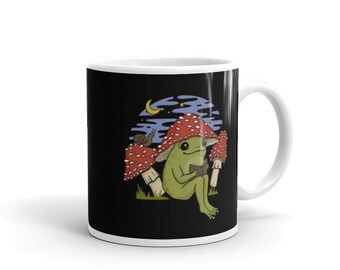 Frog Reading Book Coffee Mug, Cute Goblincore Toad Coffee Mugs, Mushroom Hat Froge Tea Cup, Happy Froggy with Novel Snail Toadstool Tea Cups