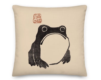 Almohada premium: rana japonesa gruñona y despreocupada; sapo triste y adorable de estilo cottagecore; rana, rana y globo de diálogo kawaii vintage; regalo para niños