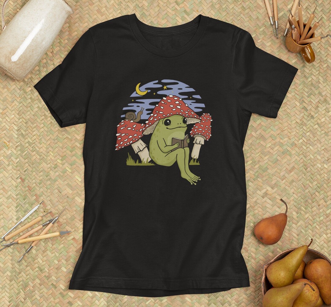 Cute Frog Mushroom Hat Reading Book - Goblincore Toad With Novel Snail ...