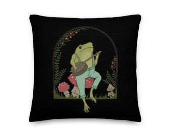 Premium sierkussen - Cottagecore esthetische schattige kikker die banjo-gitaar speelt op paddenstoel - vintage pad - Goblincore Frogge Lover