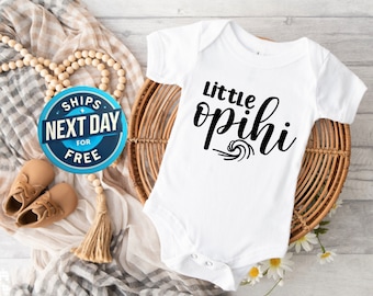 Cute Baby Onesie Shirt Hawaii Baby Shower Gift For New Mom Little Opihi Baby Onesie Christmas Gift Baby Boy Girl Hawaii Tshirt Kids outfit