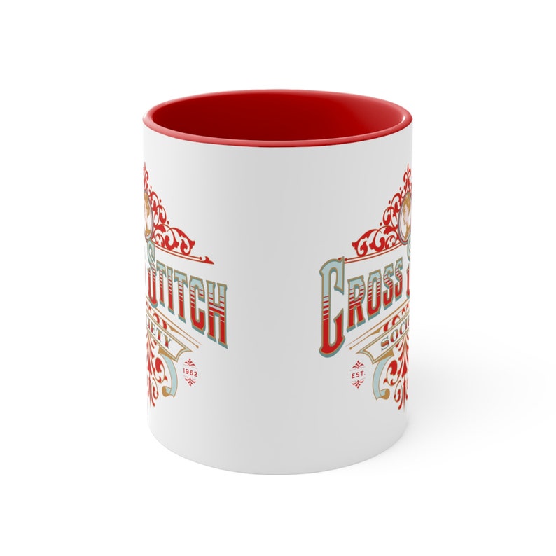 Caneca de café com interior e alça vermelha Stitchfolk Cross Stitch, 11oz imagem 2
