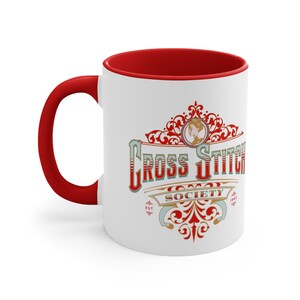 Caneca de café com interior e alça vermelha Stitchfolk Cross Stitch, 11oz imagem 3