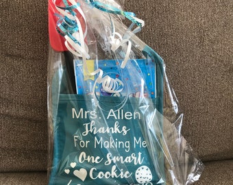 Handmade Personalized Pot Holder, Teachers Gift