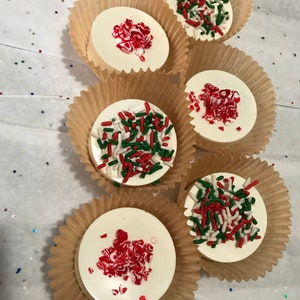 Christmas Chocolate Covered Oreos