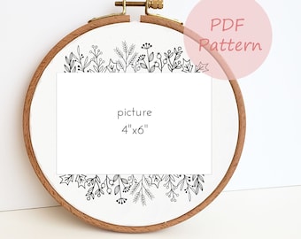 Christmas photo frame embroidery pattern, winter floral picture frame PDF pattern, photo frame gift, needlepoint beginner, DIY birthday gift