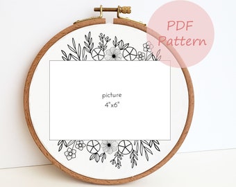 Schema per ricamo portafoto a forma di fiore, disegno per ricamo a mano con cornice floreale, schema PDF, punto croce per principianti, regalo fai da te, 4x6