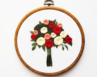 Red rose embroidery wall art, flower hand embroidery hoop art, wedding embroidery gift, engagement gift for best friend, anniversary gift