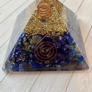 Orgone/Organite Pyramids Choice of Styles Chakra, Lapis, Rose Quartz, Amethyst, Onyx, Shungite/Selenite Lapis Lazuli