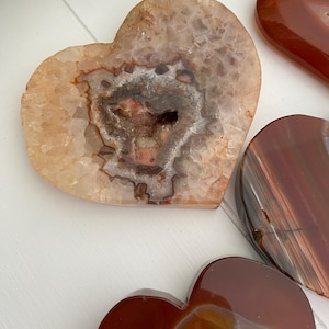 Carnelian Druzy Heart Crystals, Creativity Confidence & Passion (You Choose) immagine 4