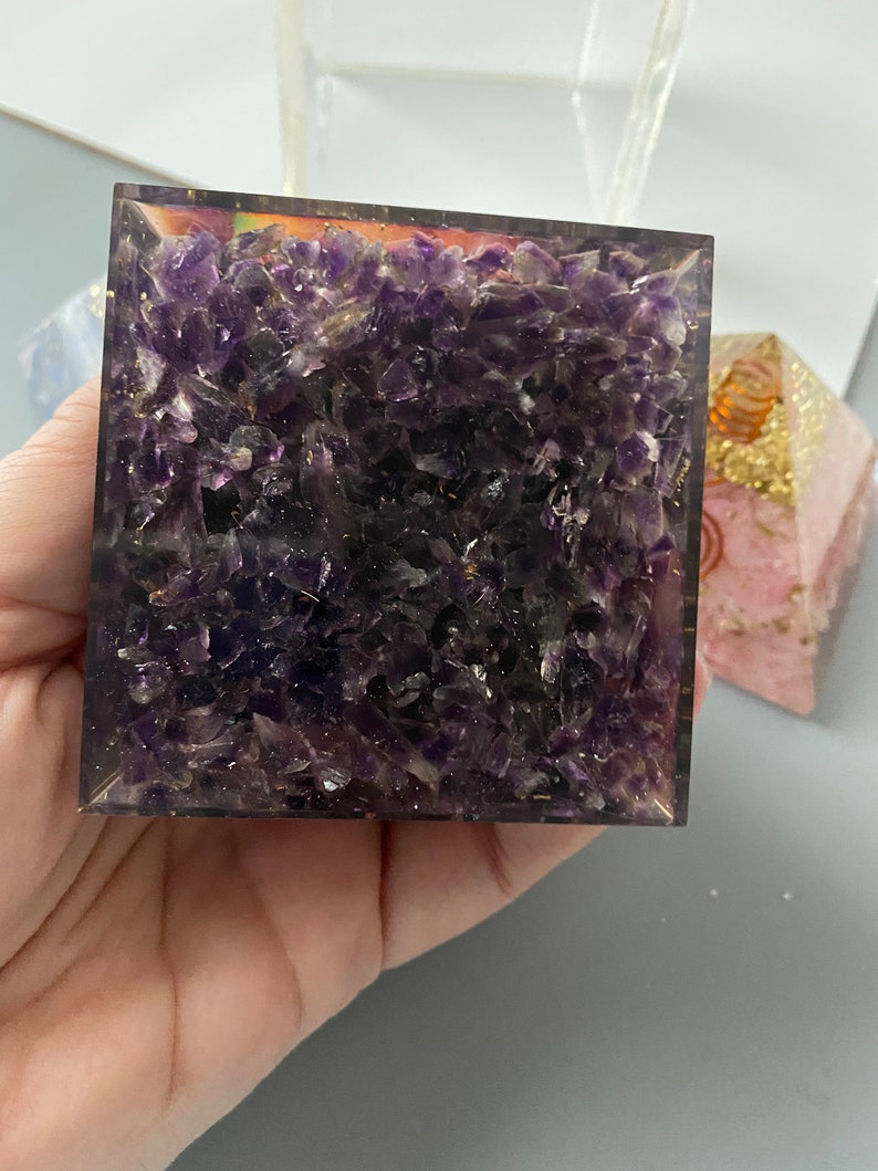 Orgone/Organite Pyramids Choice of Styles Chakra, Lapis, Rose Quartz, Amethyst, Onyx, Shungite/Selenite image 9