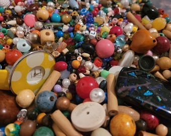 Mixed Lot - Beads, Jewelry Pieces, Buttons - 15oz - Vintage to Now