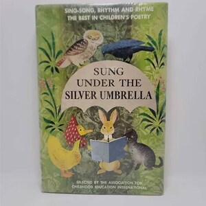 Sung Under The Silver Umbrella Hardcover – January 1, 1966 by Literature Committee of the Association for Childhood Education (Author), Doro