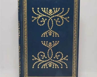 The Decameron of Giovanni Boccaccio Book, Translated by Richard Aldington. Hardback book. Collector's Edition