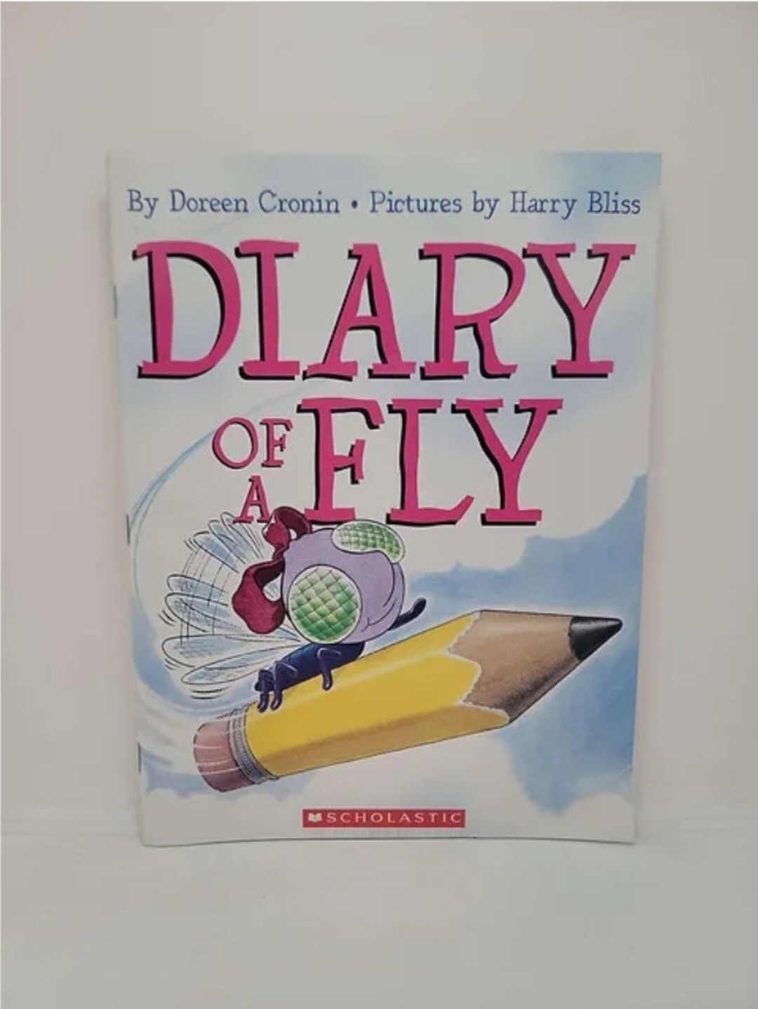 Diary of a Fly Paperback – January 1, 2007 by Doreen Cronin This