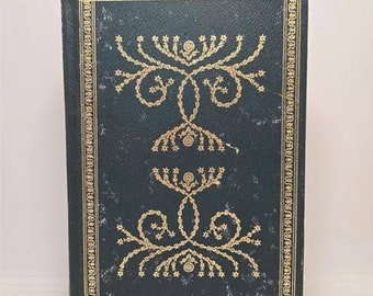 Complete Stories of Edgar Allan Poe 1966 International Collectors Library Hardcover – January 1, 1966 by Edgar Allan Poe Immerse yourse