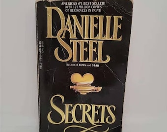 Secrets by Danielle Steel - Vintage Paperback