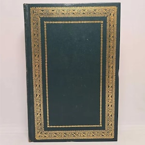 The French Lieutenant&#39;s Woman - International Collectors Library Hardcover – January 1, 1969 by Fowles John &quot;The French Lieutenant&#39;s Wom