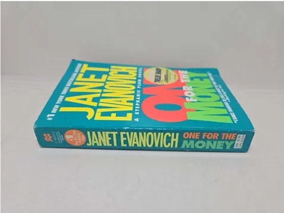 One For The Money (Stephanie Plum, No. 1) By Janet Evanovich – Good Condition, Mass Market
