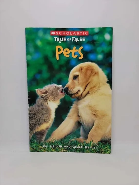 Scholastic True or False: Pets Paperback – April 1, 2009 by Melvin
