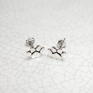Pawn Print sterling silver stud earrings